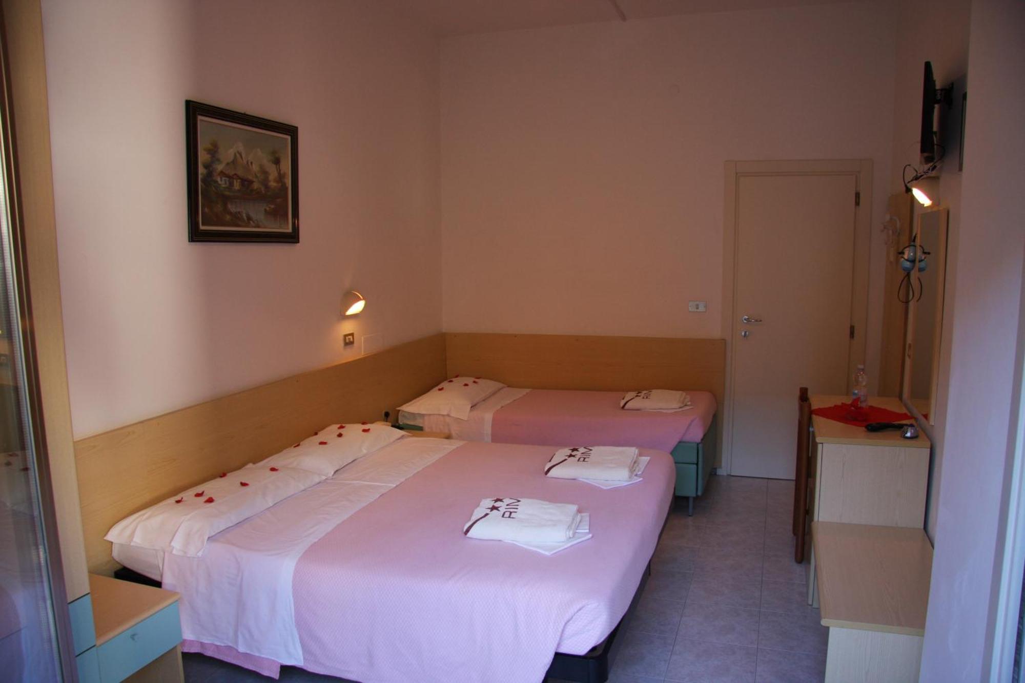 Hotel Peonia Rimini Exterior photo